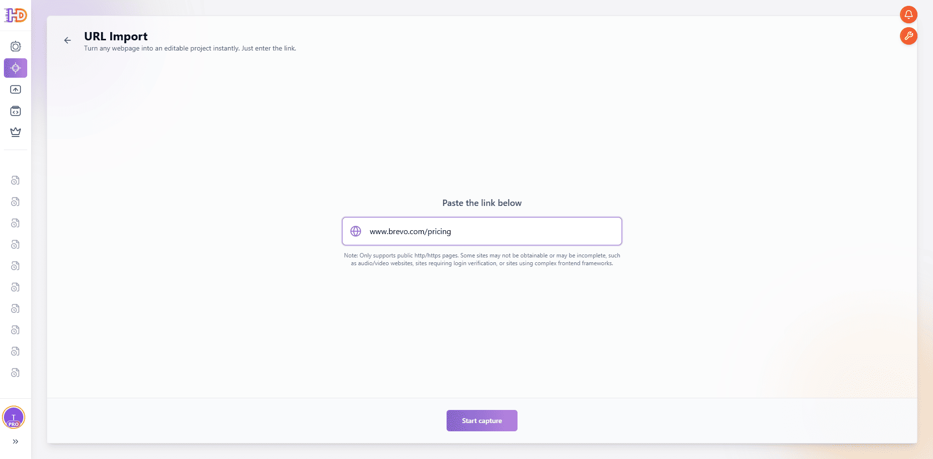 Pega la URL de la página de precios de Brevo en URL Import de HtmlDrag